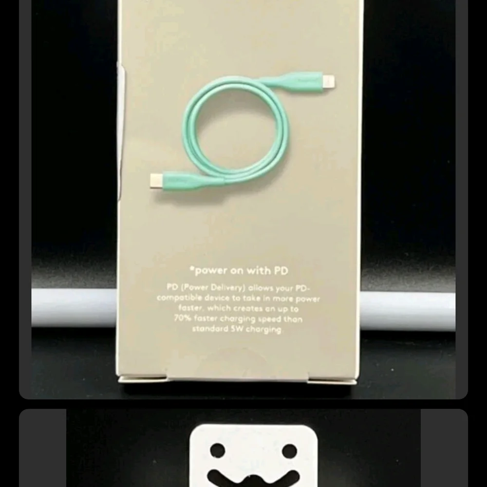 heyday Light Green USB-C to Lightning Cable. 2 Boxes